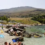 Pollina Panzió