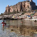 Panzió Pollina 4*